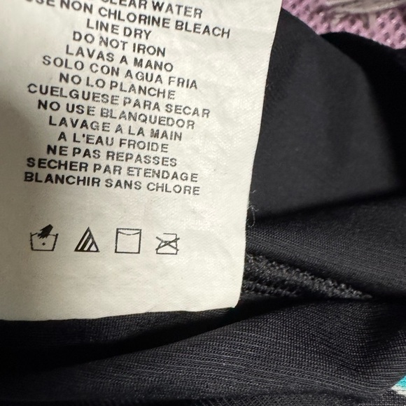 Miraclesuit Black and Teal Swimsuit Size 12 - Picture 6 of 6